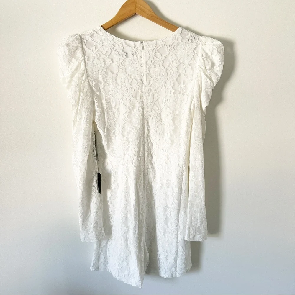 Lulu's Fashionable Find White Lace Long Sleeve Romper M NWT - Picture 10 of 11